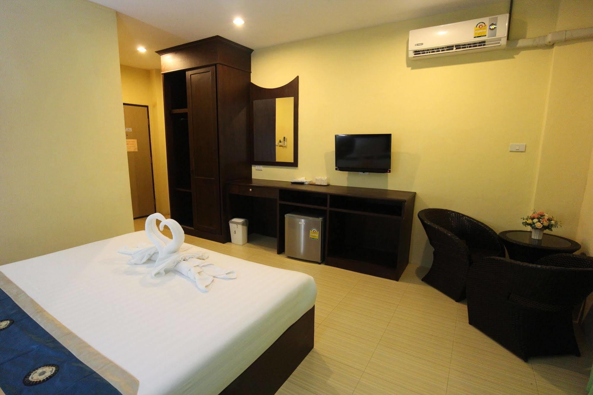 Toto Residence Ao Nang Extérieur photo