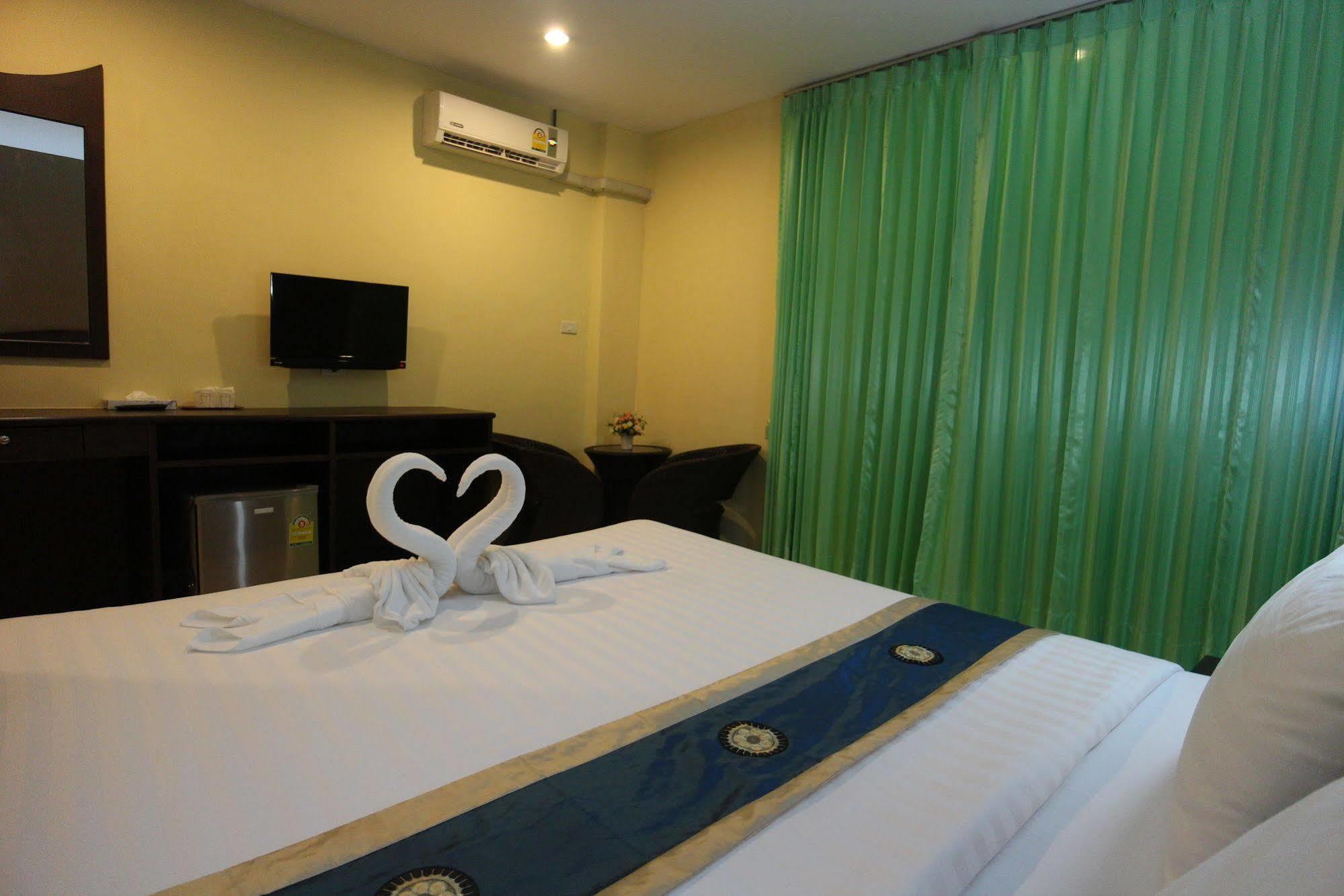 Toto Residence Ao Nang Extérieur photo